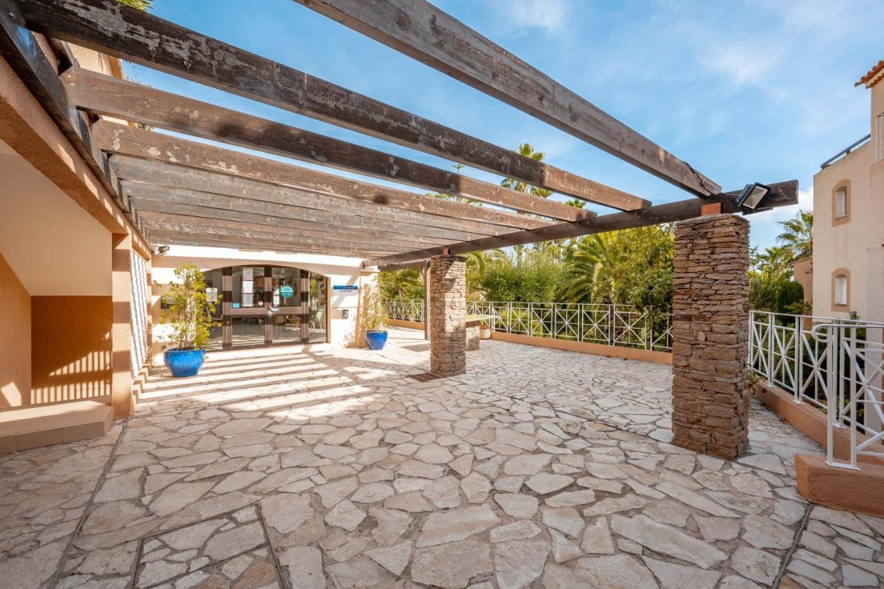 Residence Pierre & Vacances L'Anse De Pramousquier Le Lavandou Kültér fotó